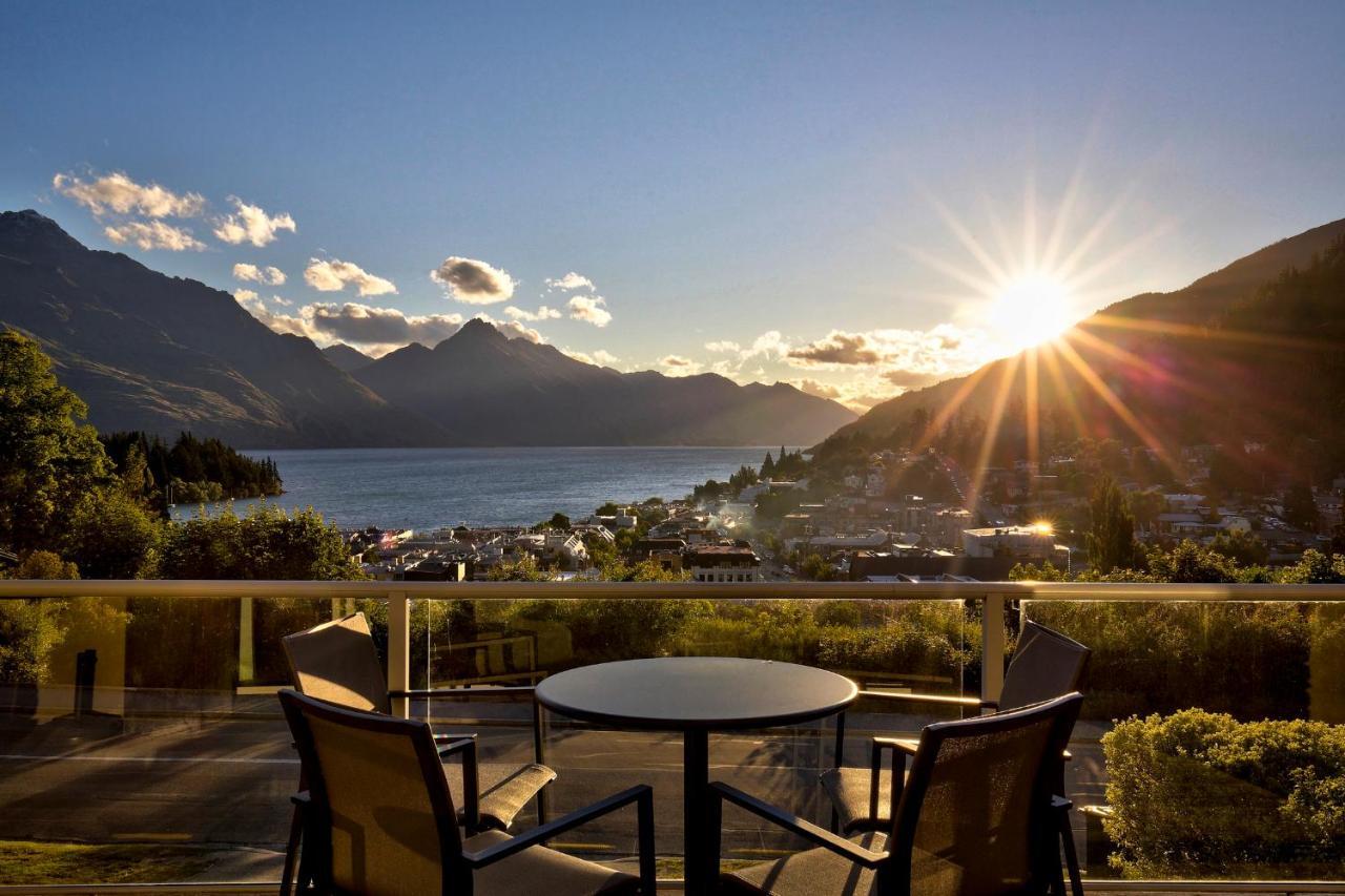 Queenstown House Bed & Breakfast And Apartments Esterno foto